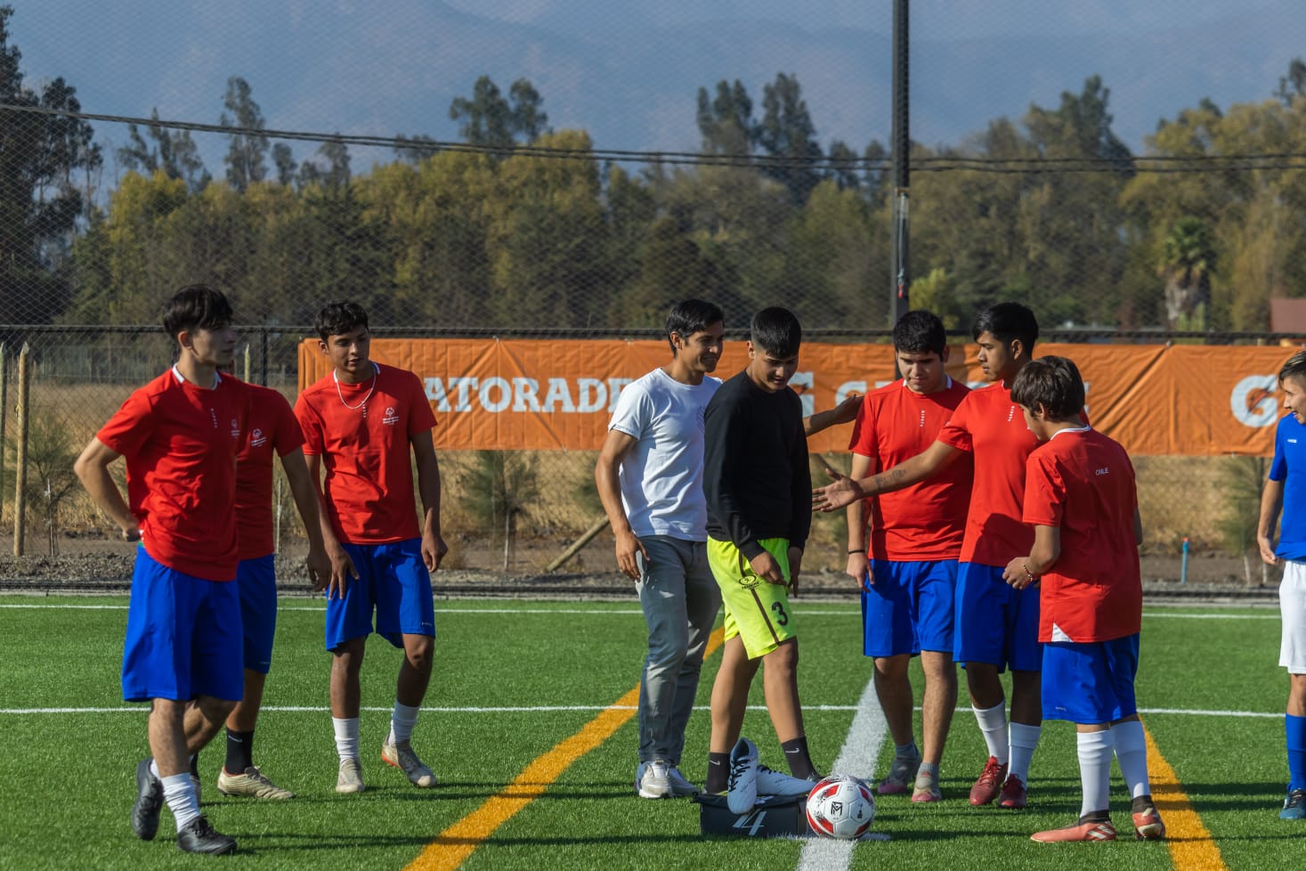 El equipo se prepara para la cita mundial en las canchas de Matías Fernández en Nogales